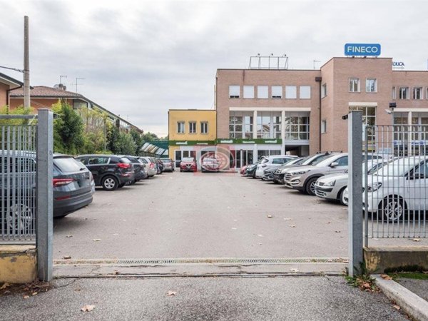 negozio in vendita a Cesena in zona Centro Storico