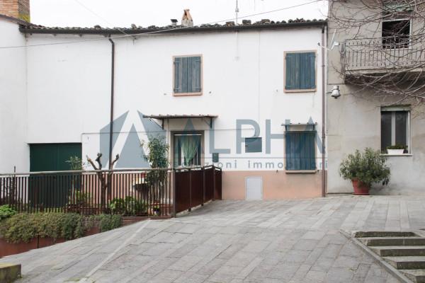 casa indipendente in vendita a Cesena in zona Borello