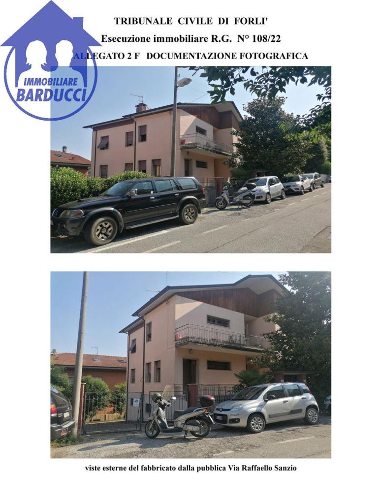 casa indipendente in vendita a Cesena