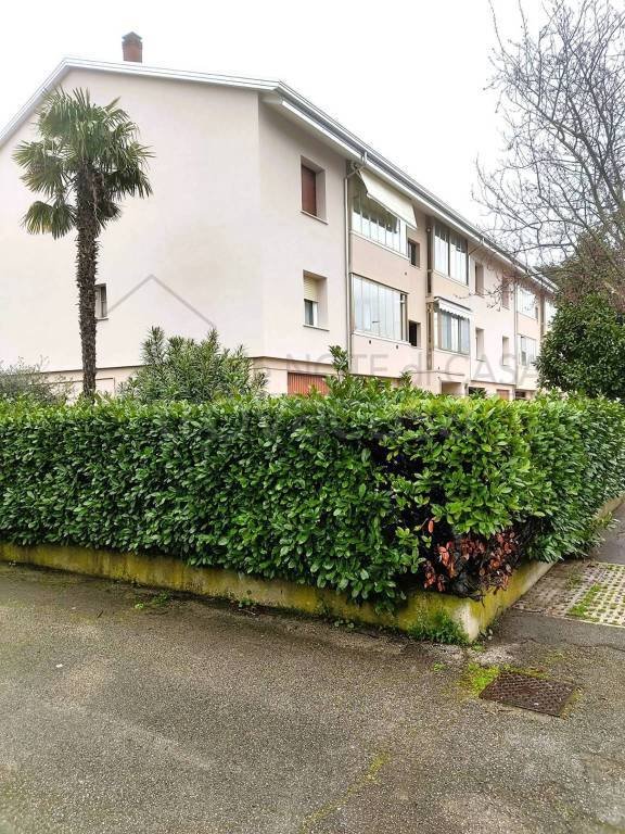 appartamento in vendita a Cesena in zona Oltresavio