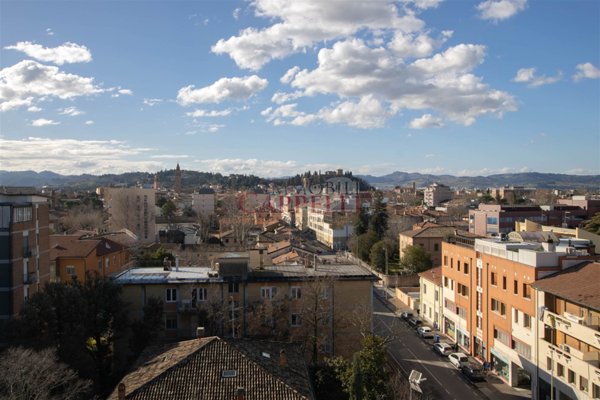 appartamento in vendita a Cesena in zona Barriera
