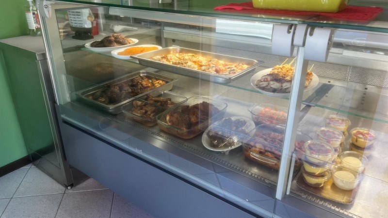 negozio in vendita a Cesena in zona Centro Storico