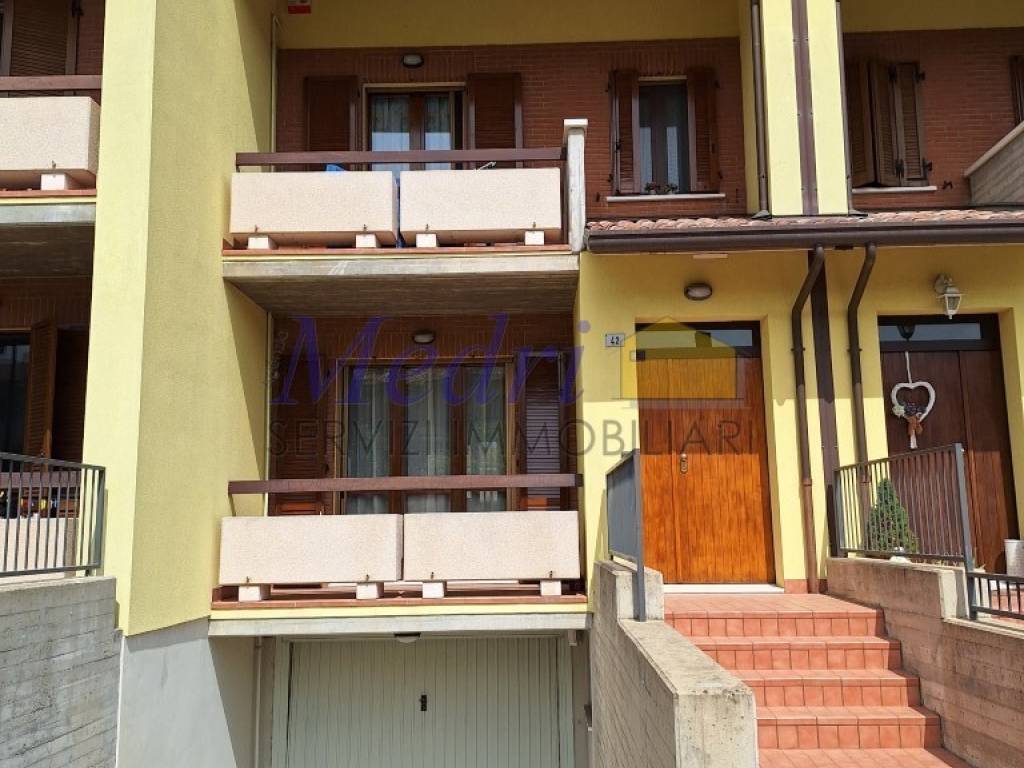 casa indipendente in vendita a Cesena in zona Cappuccini