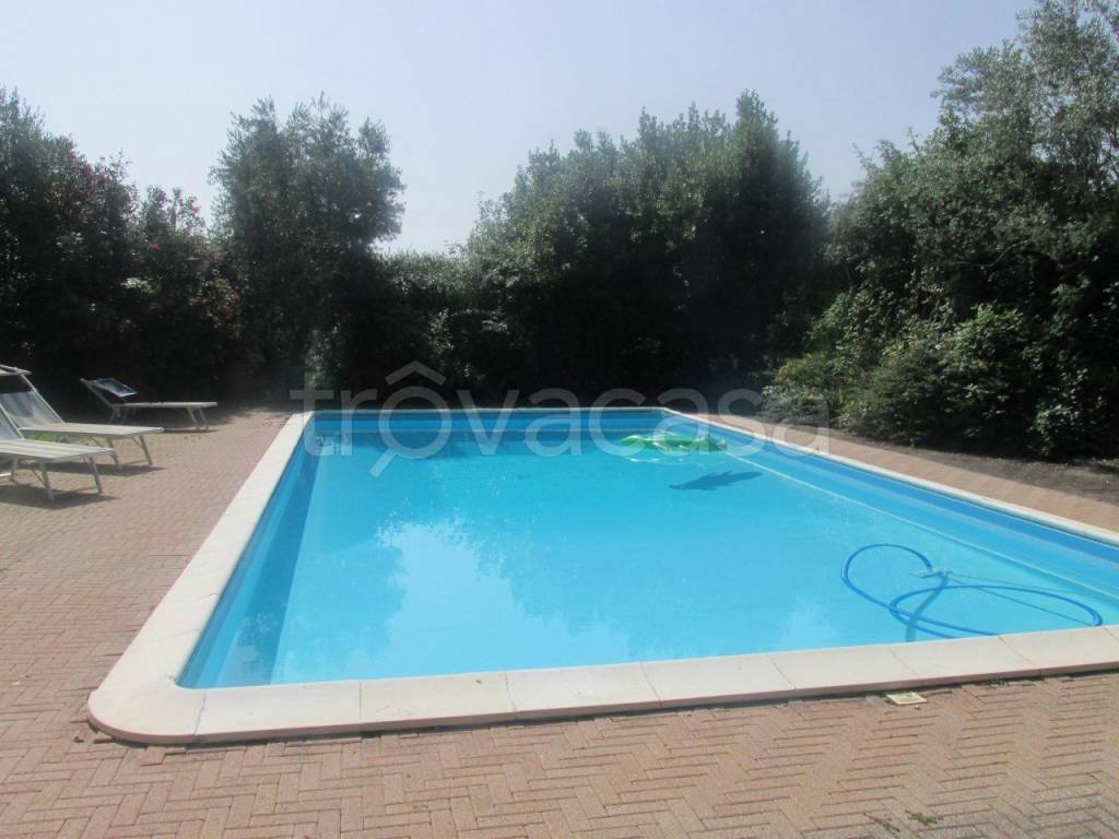 casa indipendente in vendita a Cesena in zona Calisese
