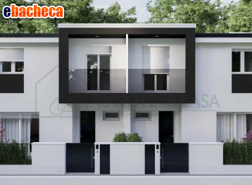 casa indipendente in vendita a Cesena in zona Bora