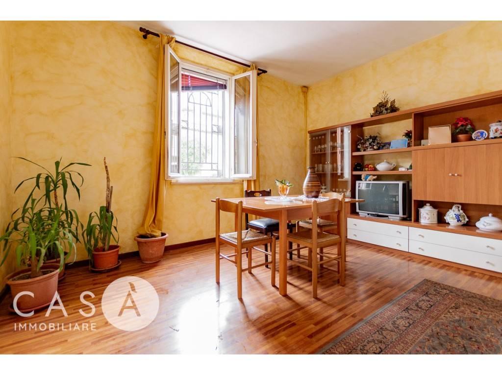 casa indipendente in vendita a Cesena in zona Borello