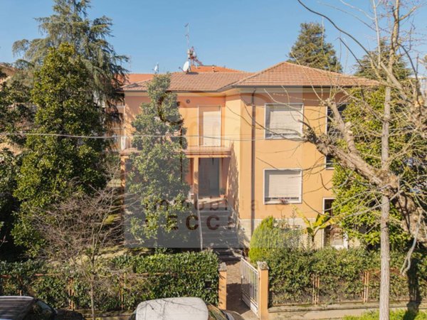casa indipendente in vendita a Cesena in zona Centro Storico