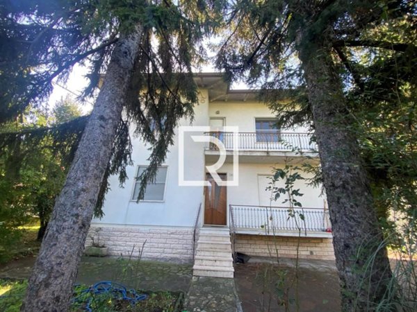 appartamento in vendita a Cesena in zona Marcorano
