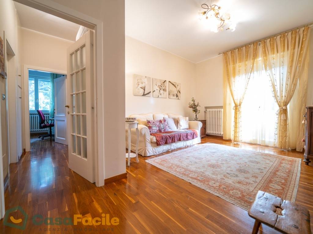 appartamento in vendita a Cesena in zona Oltresavio