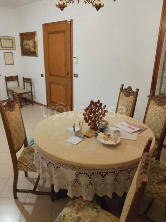 casa indipendente in vendita a Cesena in zona Vigne