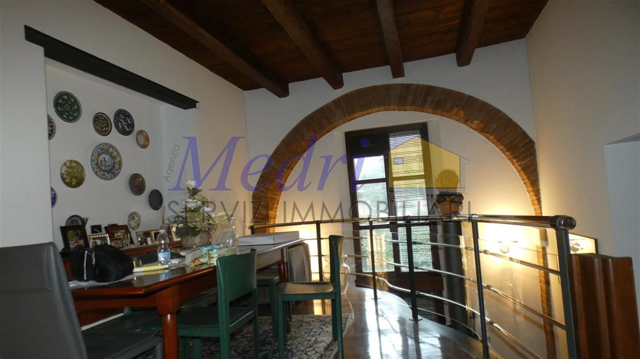 casa indipendente in vendita a Cesena in zona Centro Storico