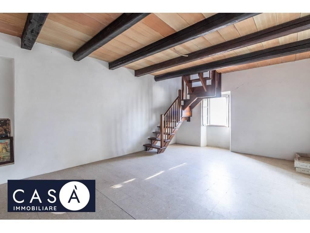 casa indipendente in vendita a Cesena in zona Borello