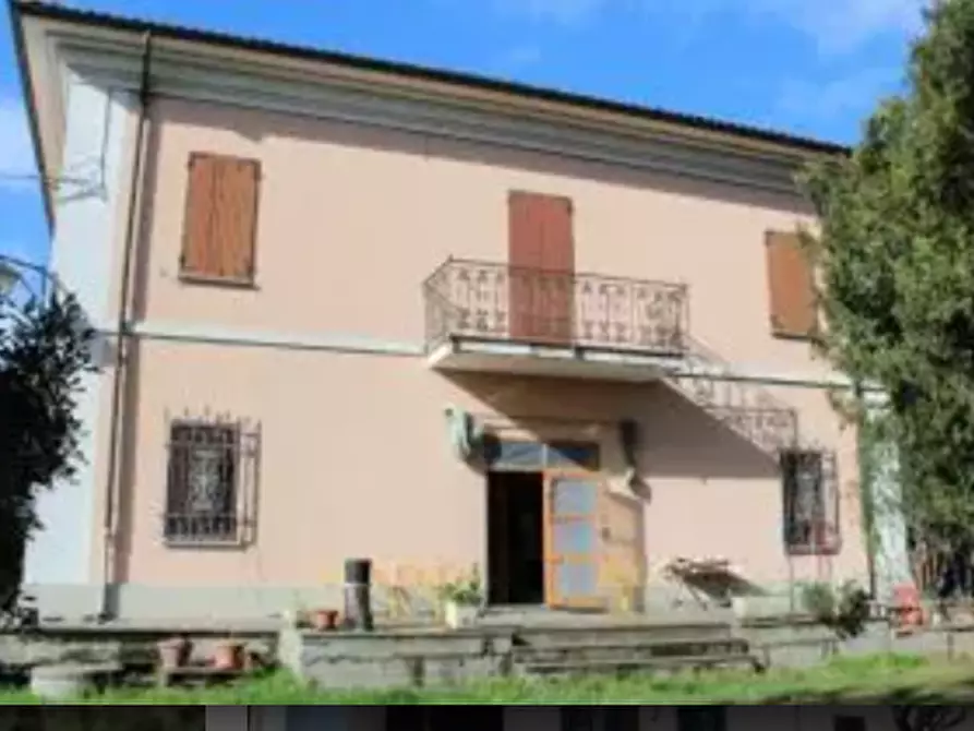 casa indipendente in vendita a Cesena in zona Lizzano