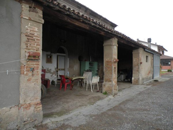 casa indipendente in vendita a Cesena