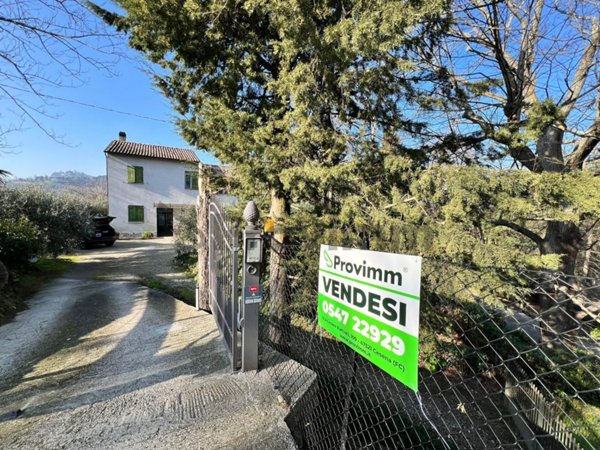casa indipendente in vendita a Cesena in zona San Vittore