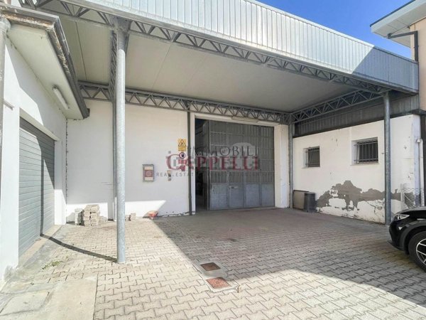 capannone in vendita a Cesena