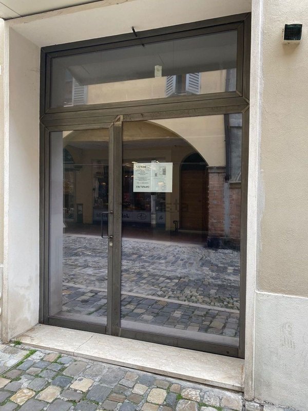appartamento in vendita a Cesena in zona Centro Storico