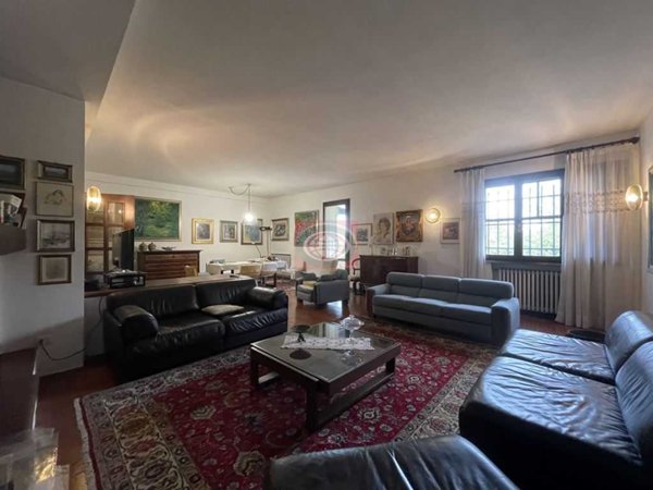 casa indipendente in vendita a Cesena in zona Ponte Pietra