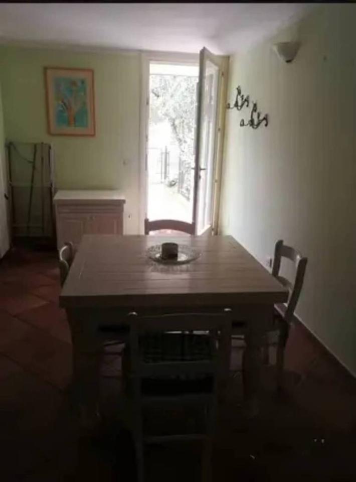 casa indipendente in vendita a Cesena in zona Centro Storico