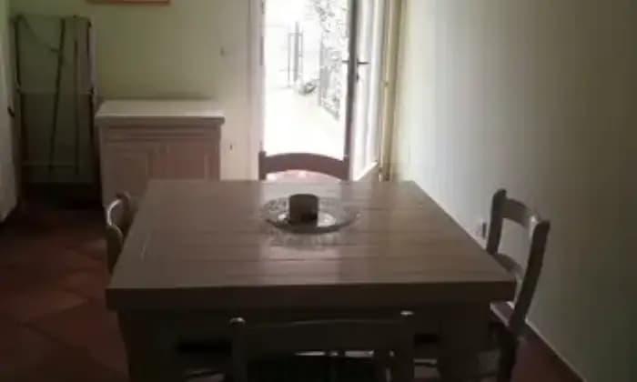 casa indipendente in vendita a Cesena in zona Centro Storico