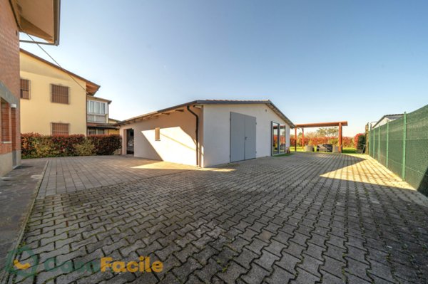casa indipendente in vendita a Cesena