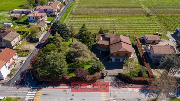 casa indipendente in vendita a Cesena in zona Pievesestina
