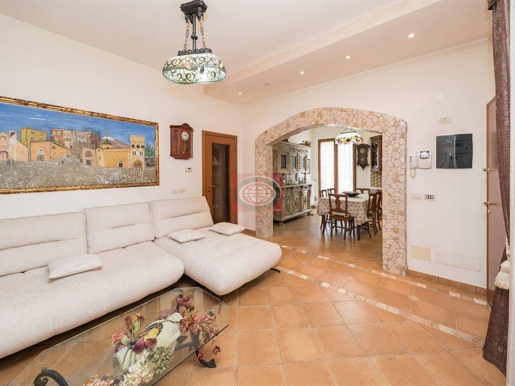 casa indipendente in vendita a Cesena in zona Calabrina