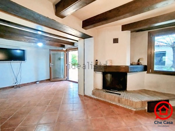 casa indipendente in vendita a Cesena