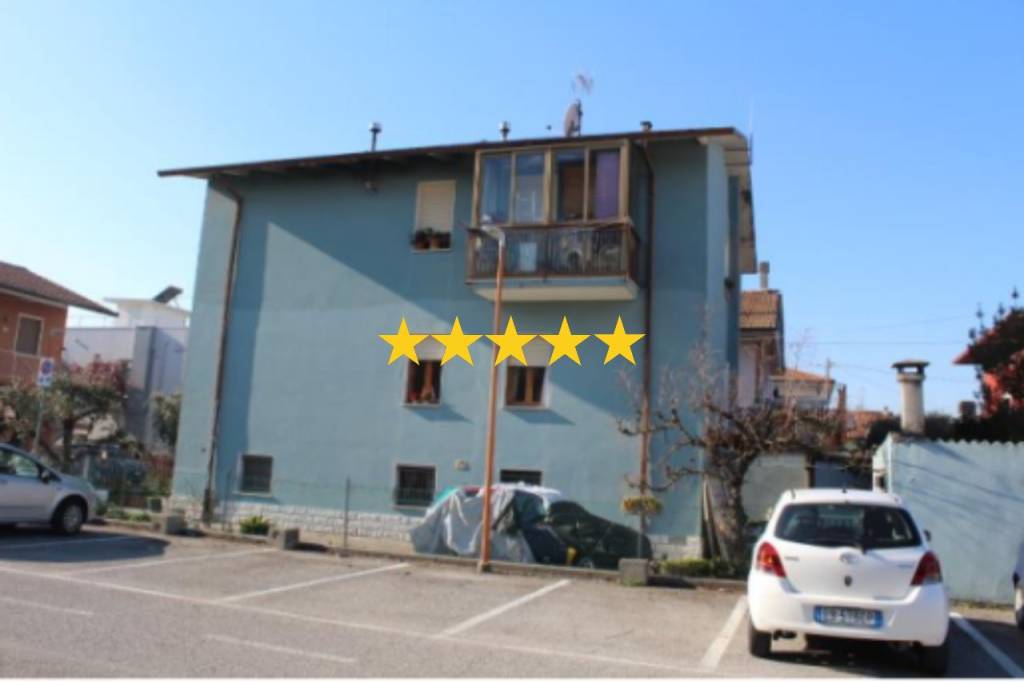 appartamento in vendita a Cesena in zona Vigne
