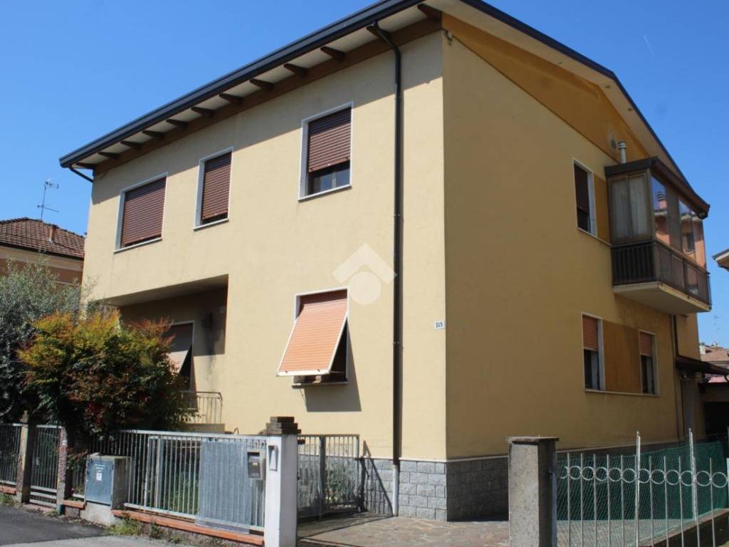 appartamento in vendita a Cesena in zona Fiorenzuola