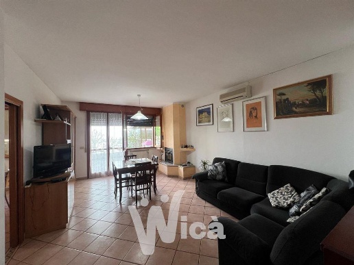 casa indipendente in vendita a Cesena in zona San Vittore