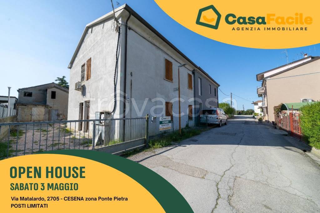 casa indipendente in vendita a Cesena in zona Ponte Pietra
