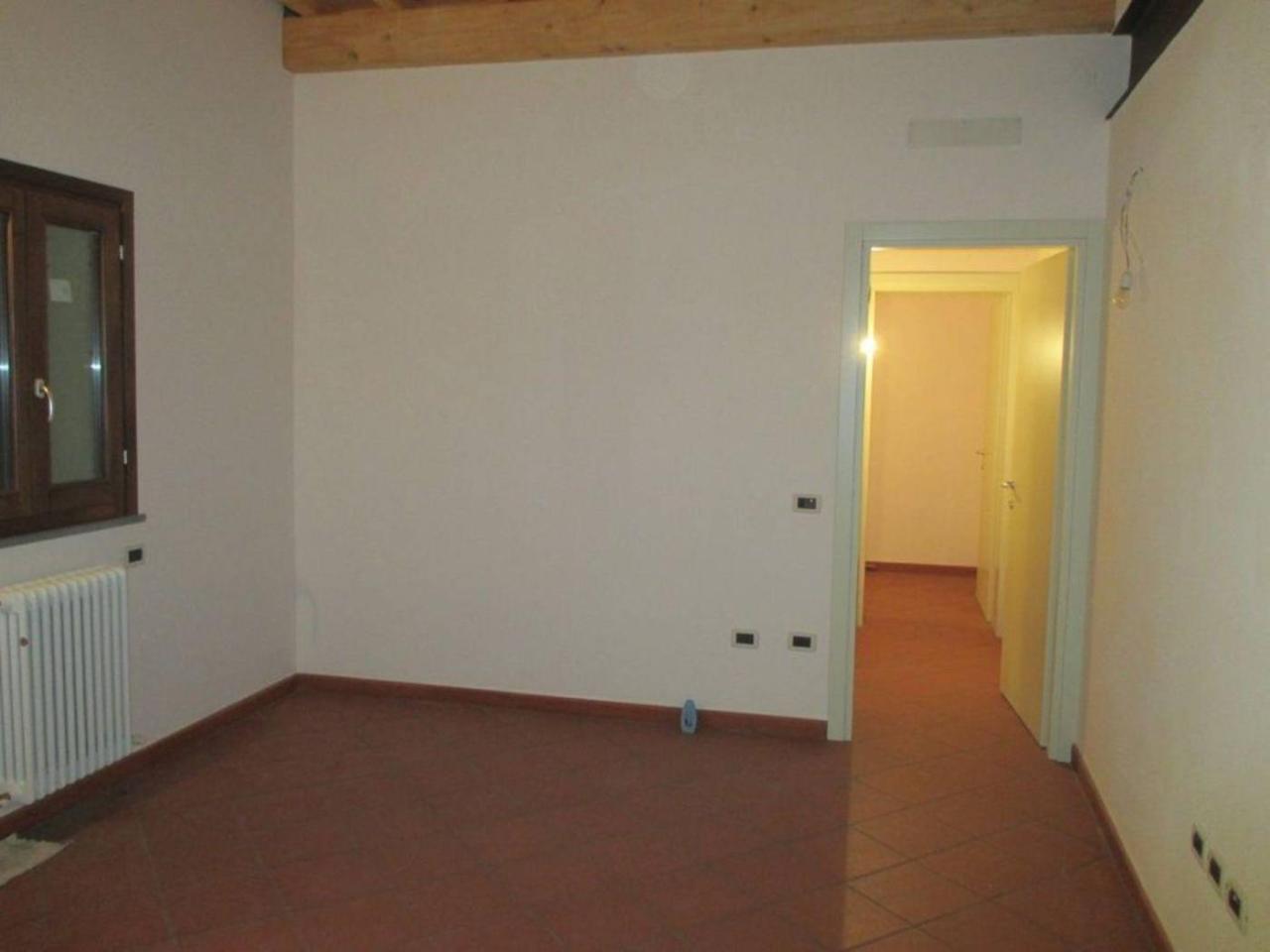 appartamento in vendita a Cesena in zona Barriera