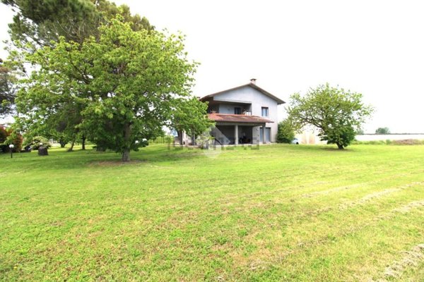 casa indipendente in vendita a Cesena in zona San Giorgio