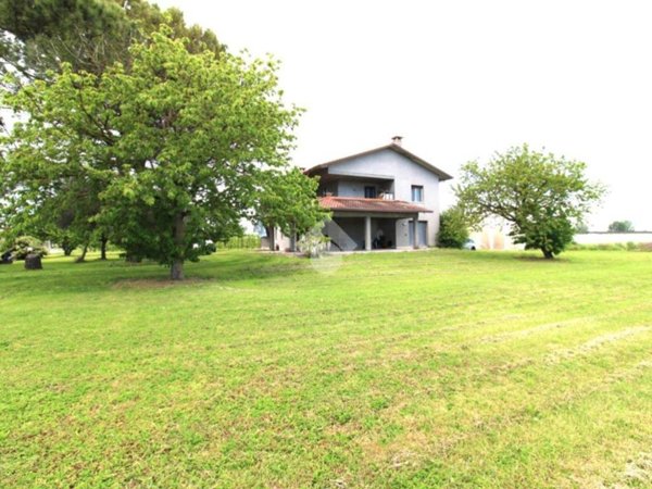casa indipendente in vendita a Cesena in zona San Giorgio
