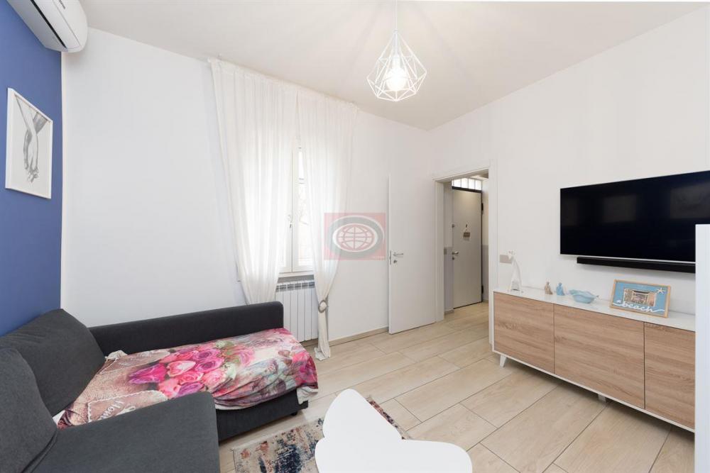 casa indipendente in vendita a Cesena in zona Fiorenzuola