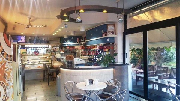 negozio in vendita a Cesena