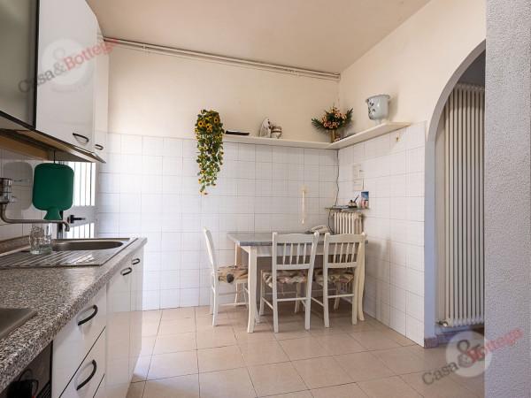 casa indipendente in vendita a Cesena