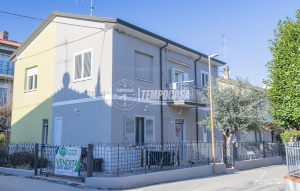 appartamento in vendita a Cesena in zona Fiorenzuola
