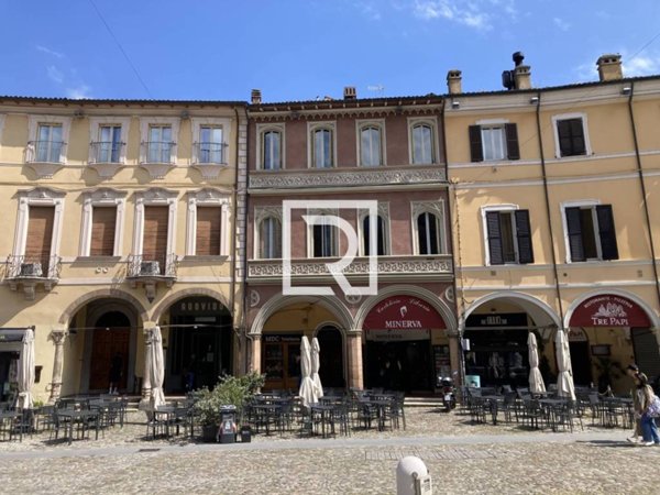 appartamento in vendita a Cesena in zona Centro Storico