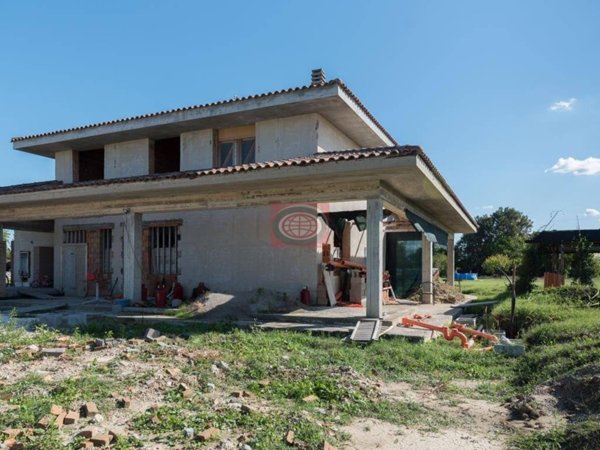 casa indipendente in vendita a Cesena in zona Marcorano