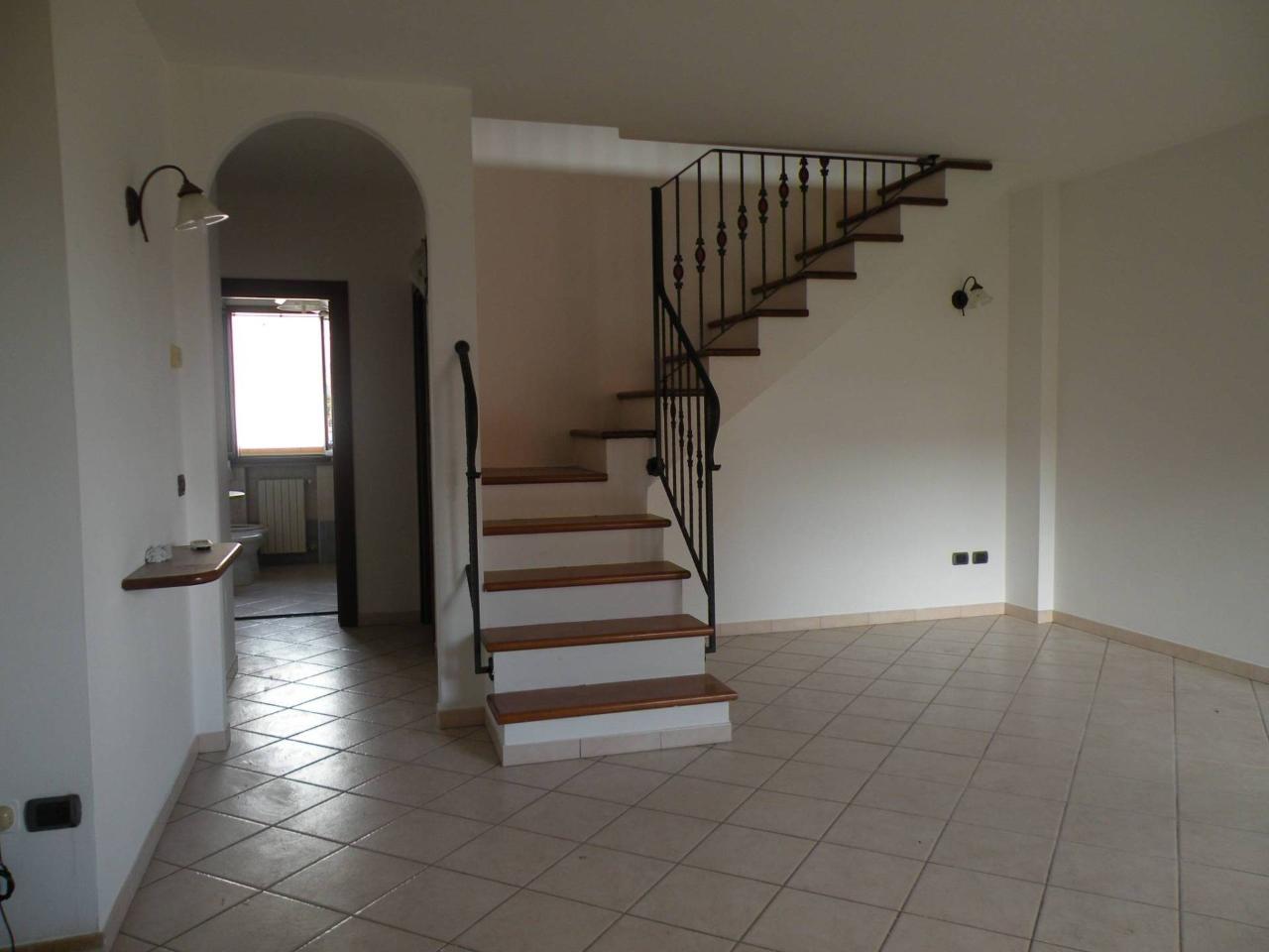 casa indipendente in vendita a Cesena