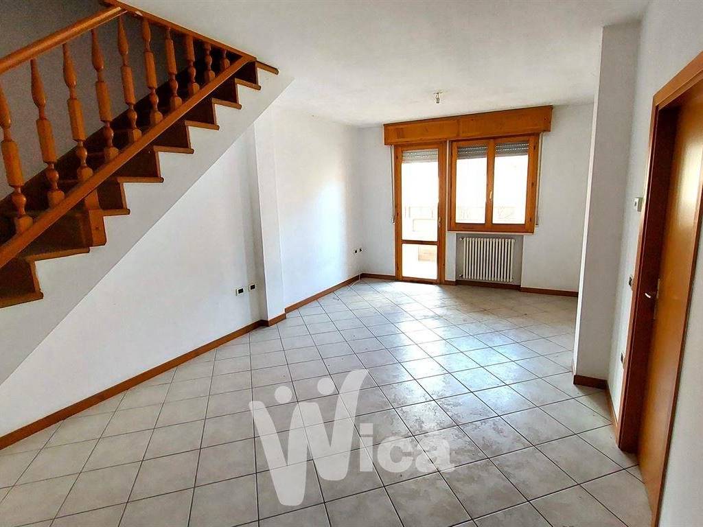 appartamento in vendita a Cesena in zona Diegaro/Capocolle