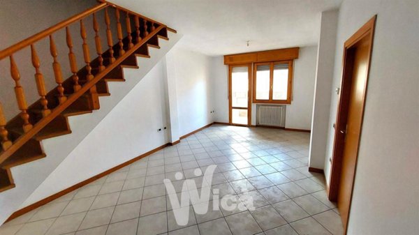 appartamento in vendita a Cesena in zona Diegaro/Capocolle
