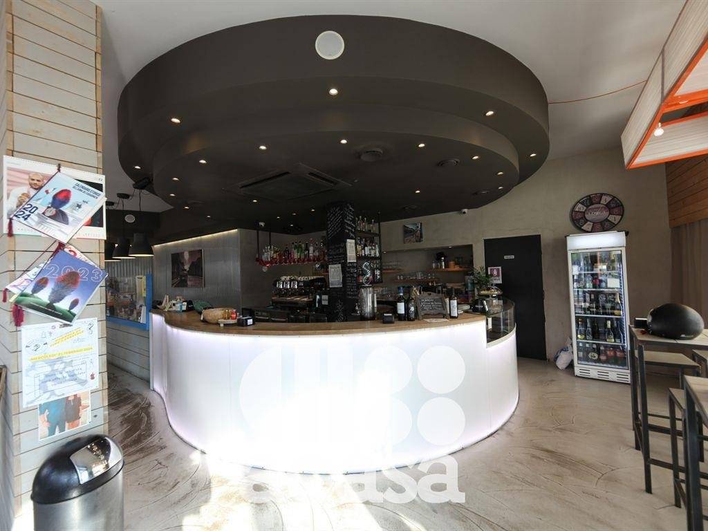 negozio in vendita a Cesena in zona Centro Storico