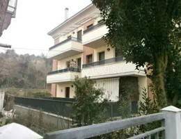 appartamento in vendita a Cesena in zona Centro Storico