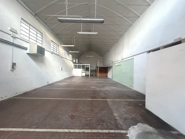 negozio in vendita a Cesena in zona Sant'Egidio