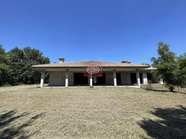 casa indipendente in vendita a Cesena in zona Bulgarnò