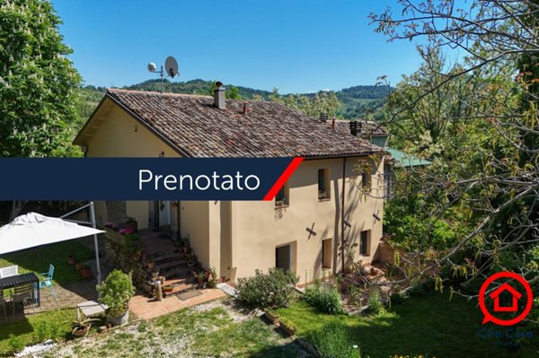 casa indipendente in vendita a Cesena in zona Centro Storico