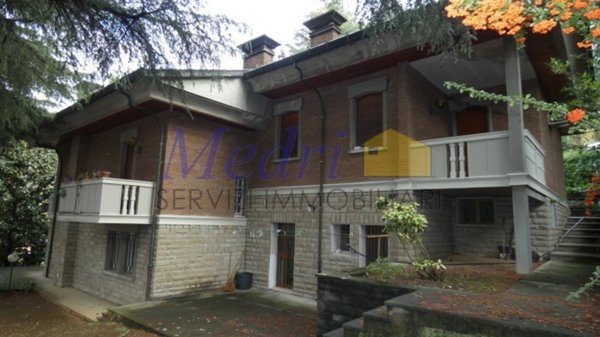 casa indipendente in vendita a Cesena in zona Vigne